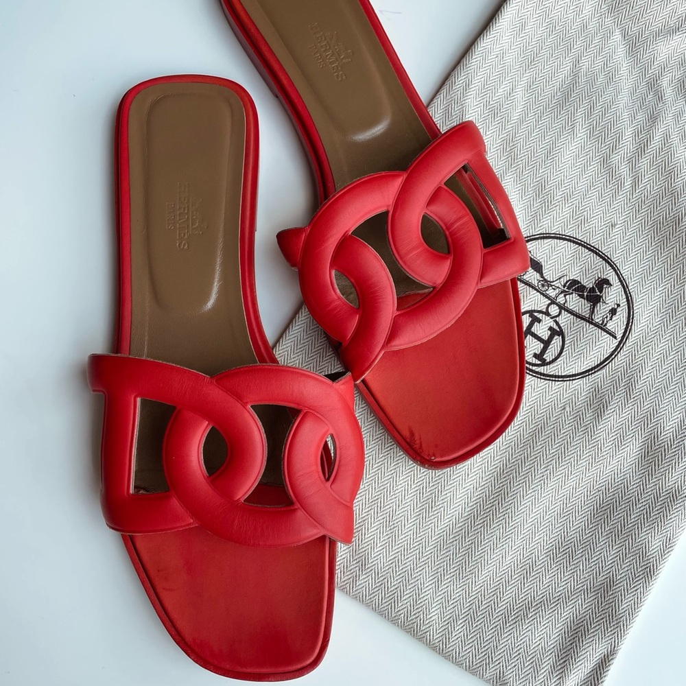 *Sold* Hermes Aloha Sandals